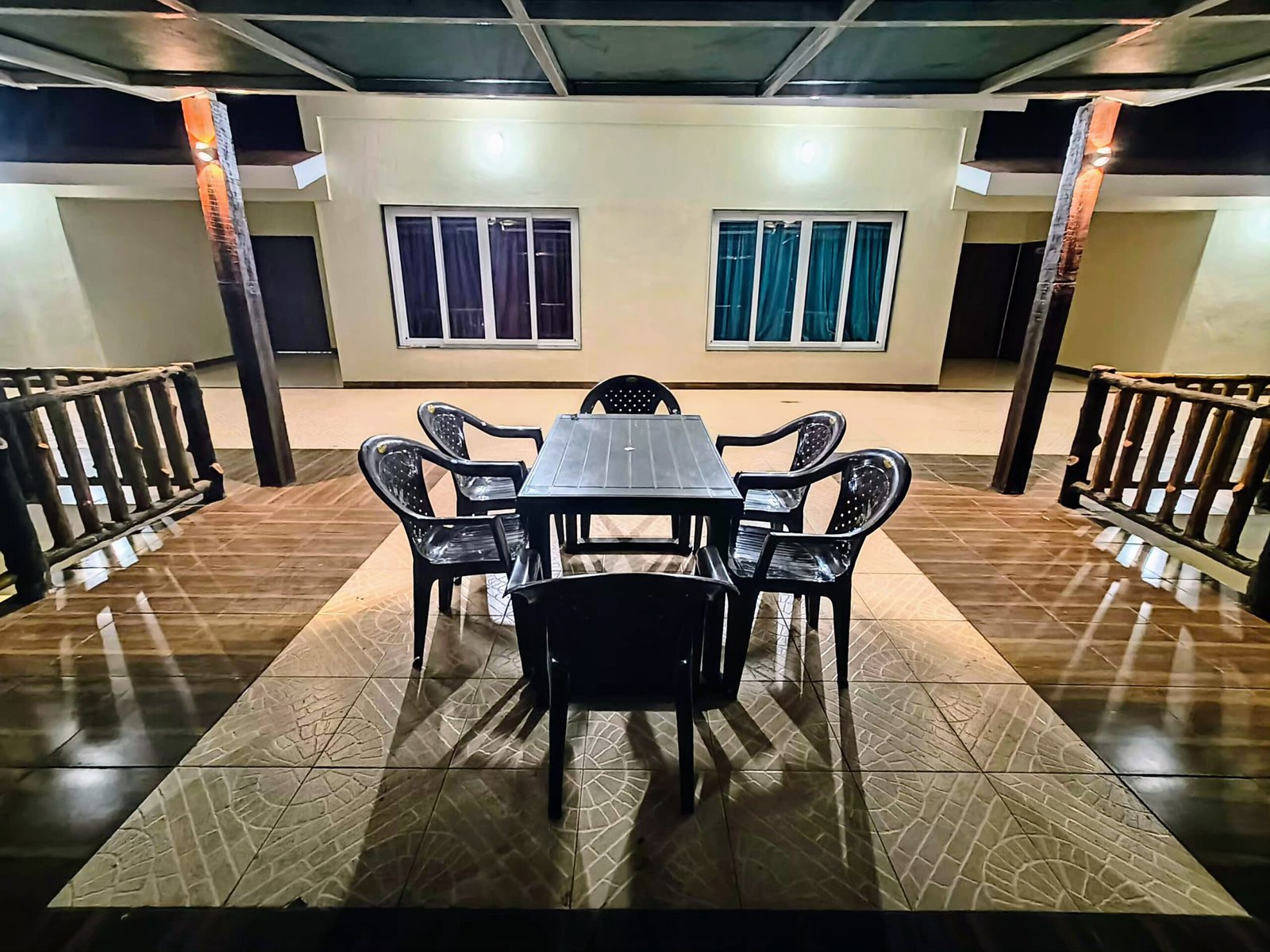 Covered Terrace 4
